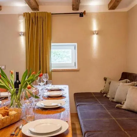 5br Cozy For Your Holiday